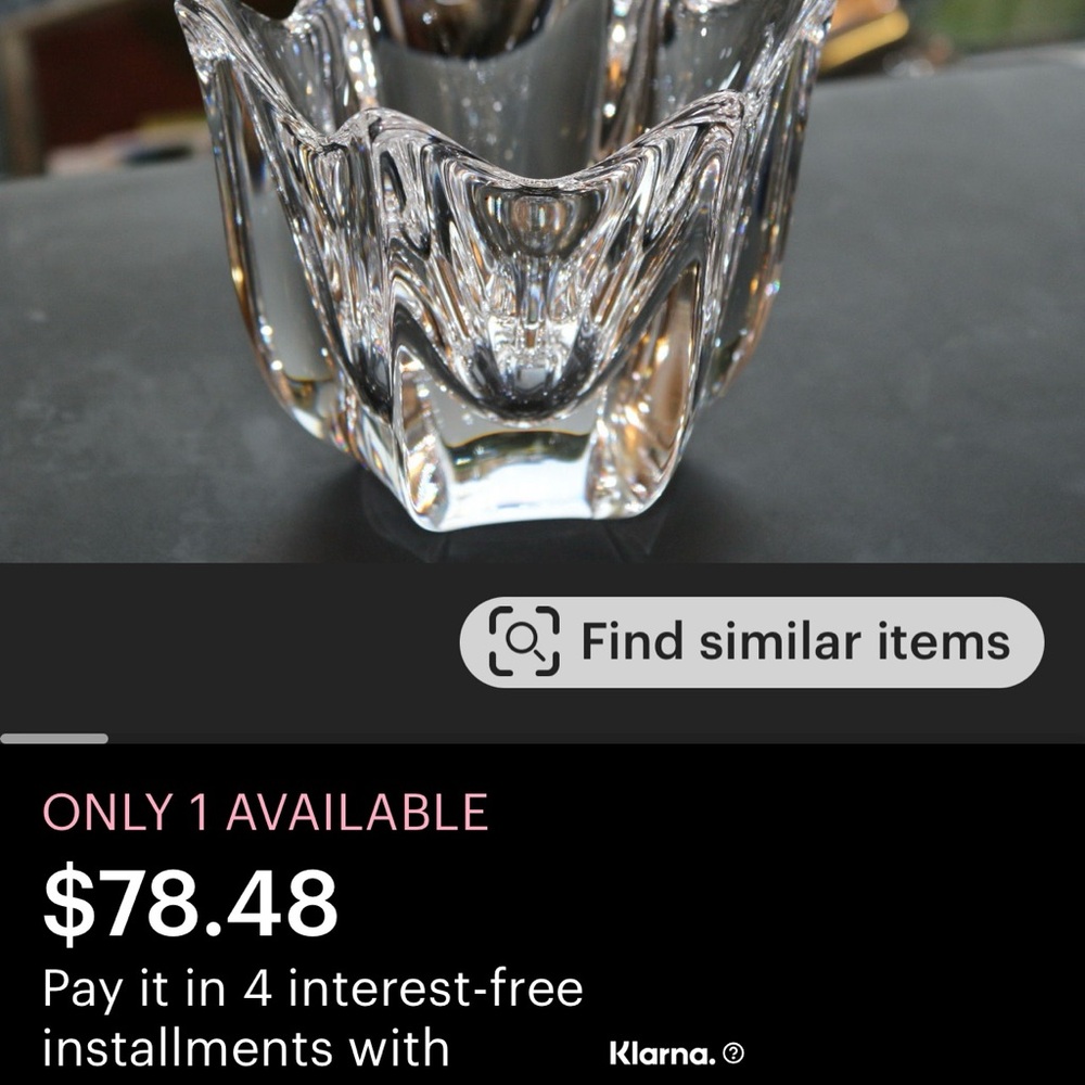 Orrefors Sweden
Fleur Crystal Vase- vintage